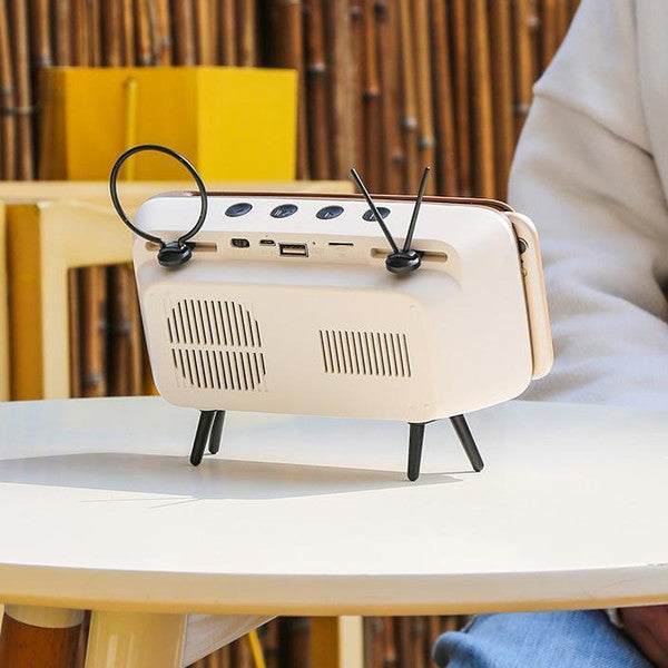 Vintage Mini Wireless Speaker – Classic Looks, Modern Sound